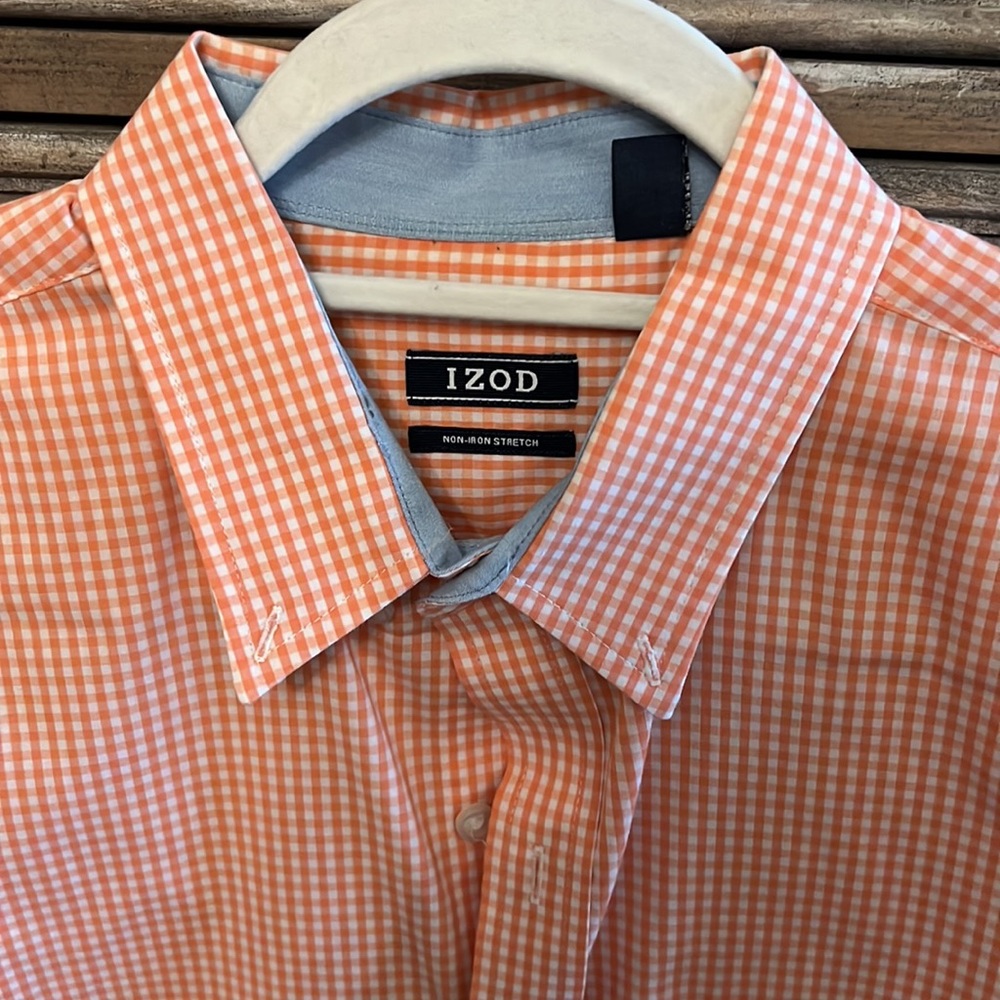 Button down shirt - Picture 2 of 2
